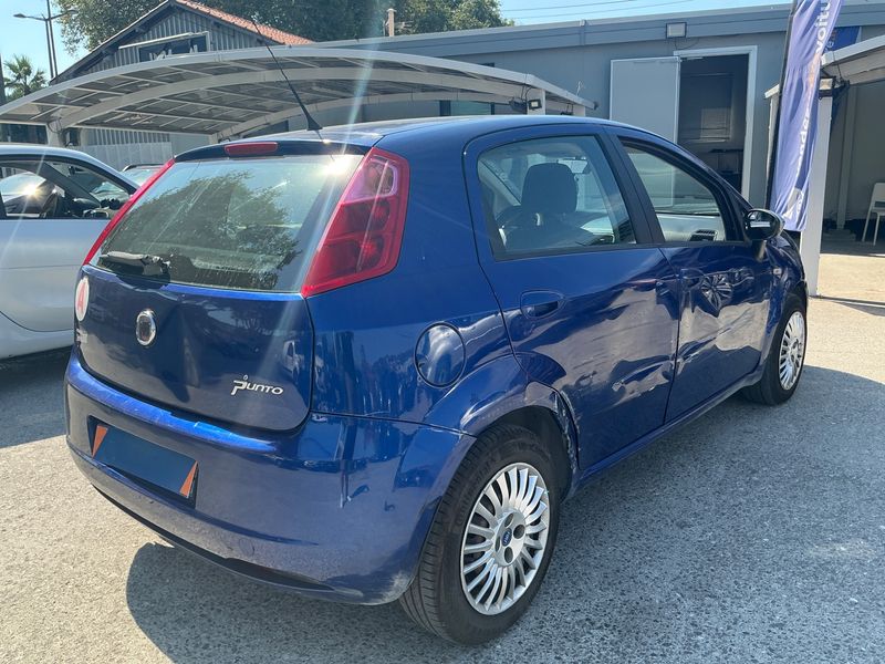 Fiat Grande Punto 1.3 JTD Multijet Dynamic 2009 – снимка 2