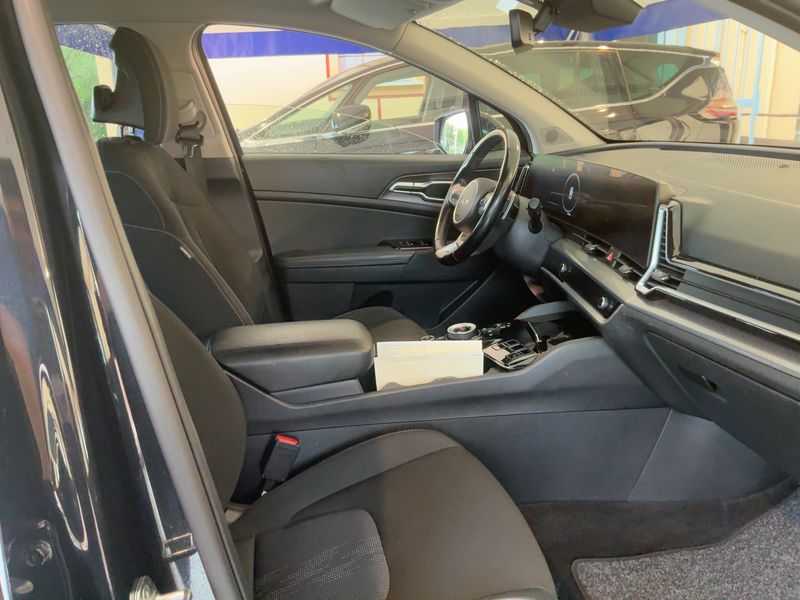 Kia Sportage 1.6 Hybrid Style 2022 – снимка 16