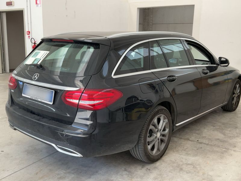 Mercedes-Benz C-Klasse C 200 d T BlueTEC AMG Sport 2016 – снимка 8