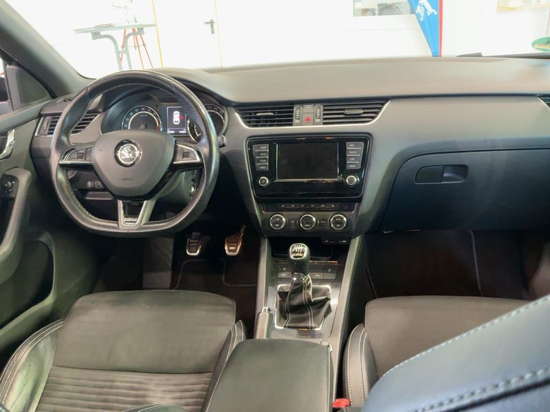 Skoda Octavia 2.0 TDI RS 2016 – снимка 18