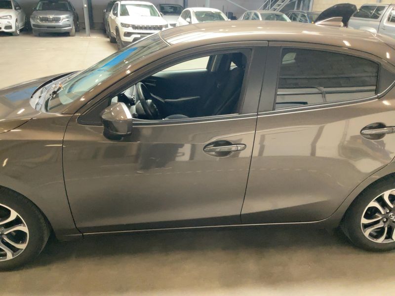 Mazda 2 1.5 Attraction 2017 – снимка 4