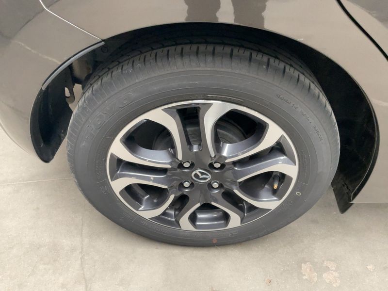 Mazda 2 1.5 Attraction 2017 – снимка 9
