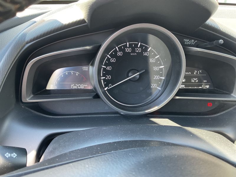 Mazda 2 1.5 Attraction 2017 – снимка 18