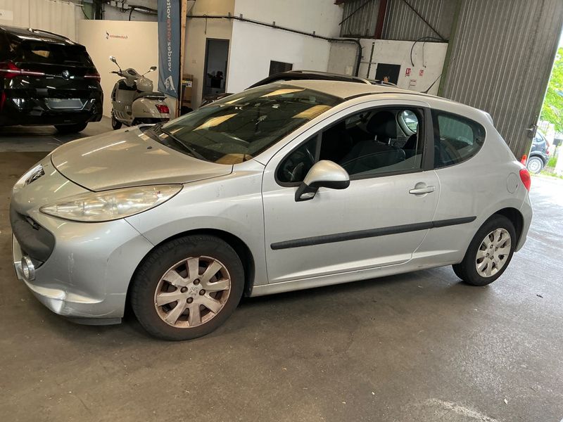 Peugeot 207 1.4 VTi Premium 2008 – снимка 1