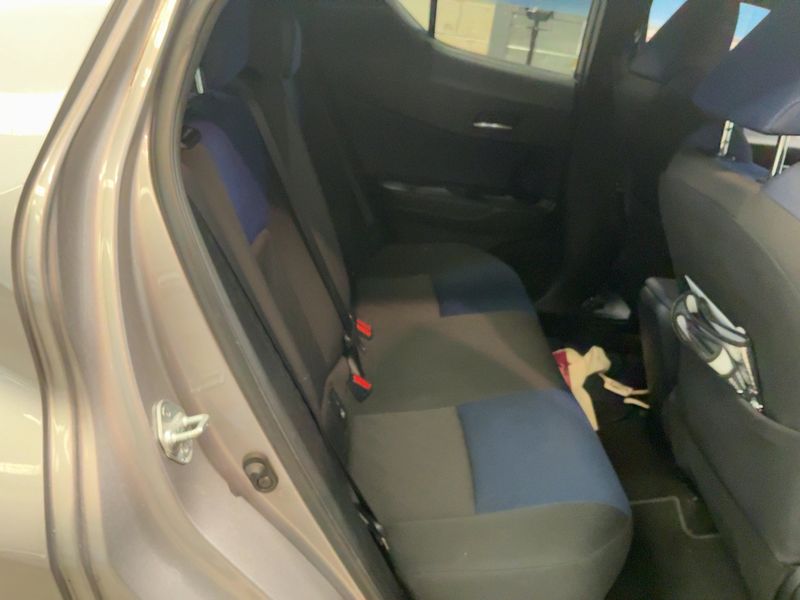 Toyota C-HR 1.8 Hybrid Graphic 2017 – снимка 19