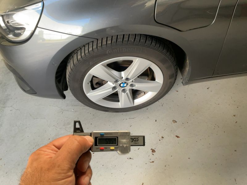 BMW 2er 225xe Active Tourer Advantage 2019 – снимка 3