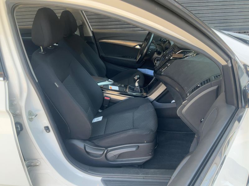 Hyundai i40 1.7 CRDi Style 2012 – снимка 16