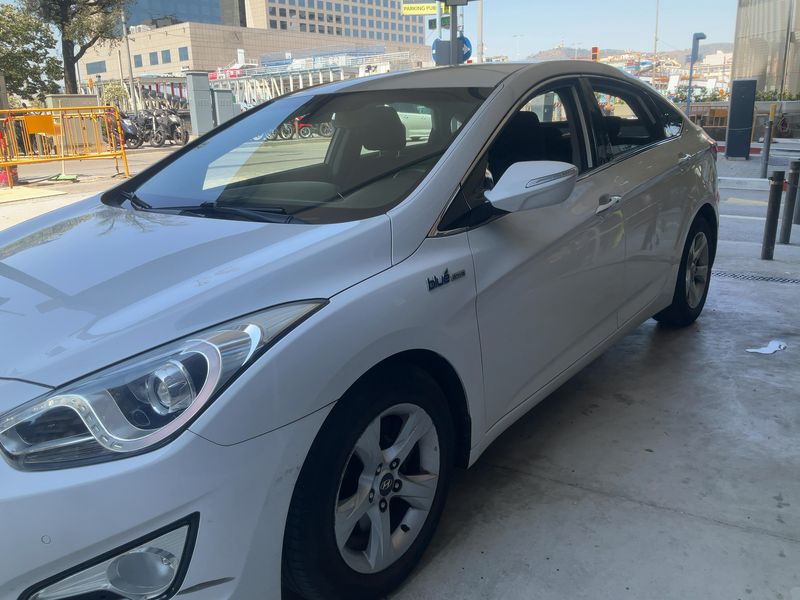 Hyundai i40 1.7 CRDi Style 2012 – снимка 2