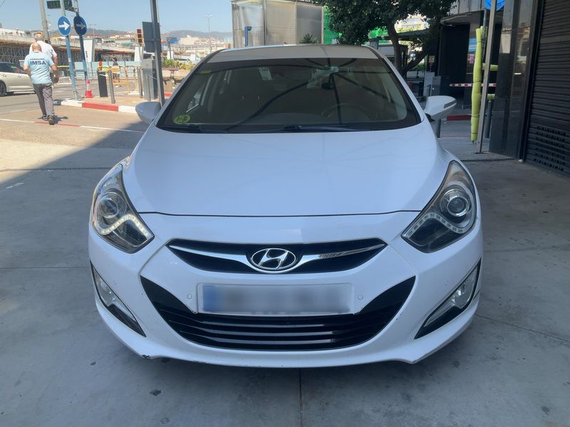 Hyundai i40 1.7 CRDi Style 2012 – снимка 14