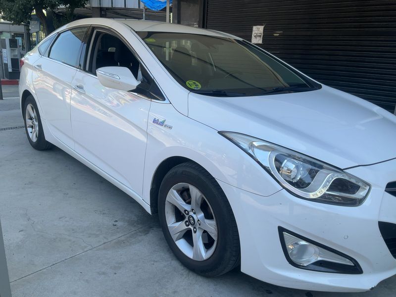 Hyundai i40 1.7 CRDi Style 2012 – снимка 12