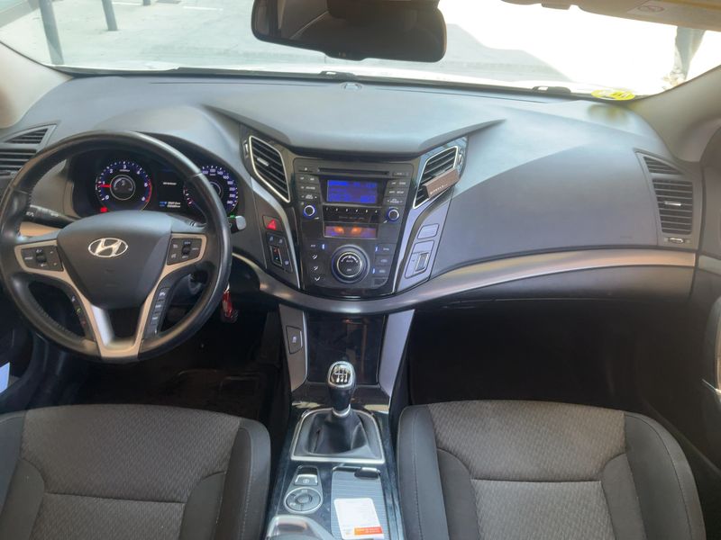 Hyundai i40 1.7 CRDi Style 2012 – снимка 17