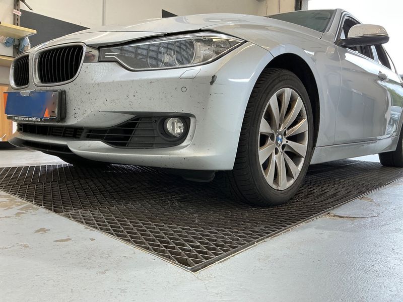 BMW 3er 328i xDrive 2013 – снимка 58