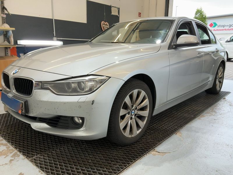 BMW 3er 328i xDrive 2013 – снимка 2