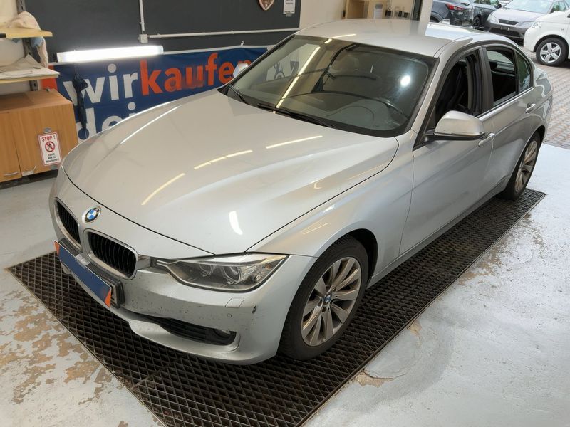 BMW 3er 328i xDrive 2013 – снимка 1