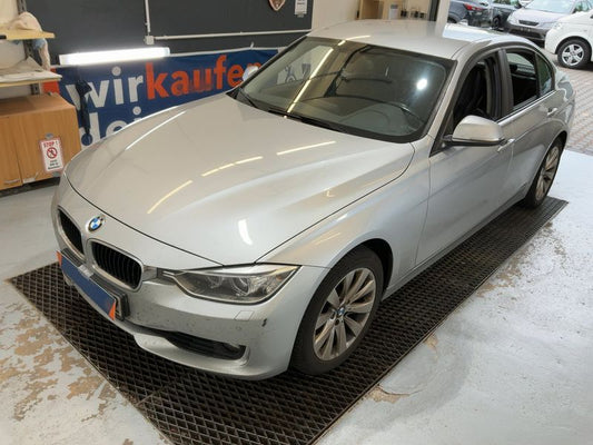 BMW 3er 328i xDrive 2013 – снимка 1