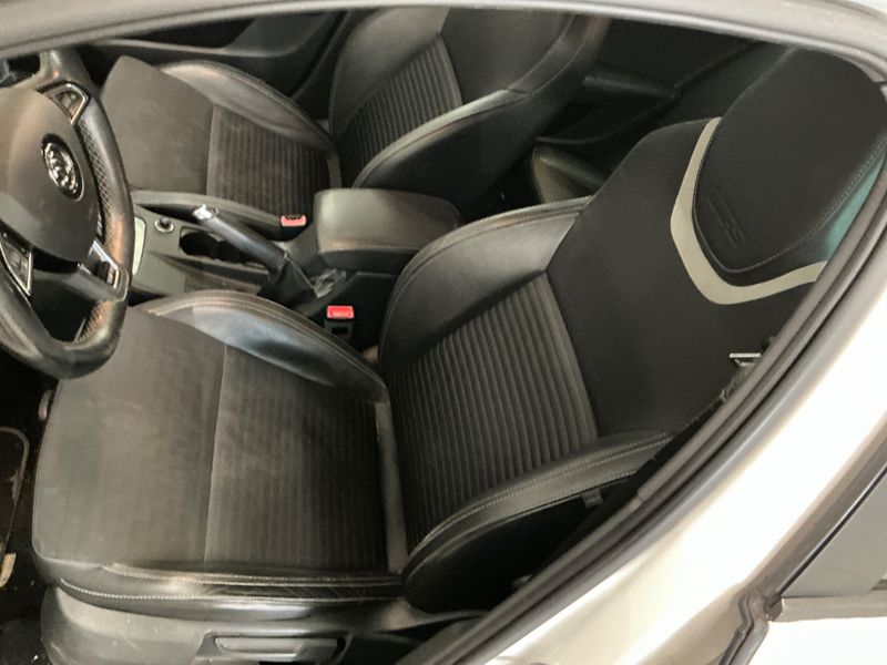 Skoda Octavia 2.0 TDI RS 2014 – снимка 35