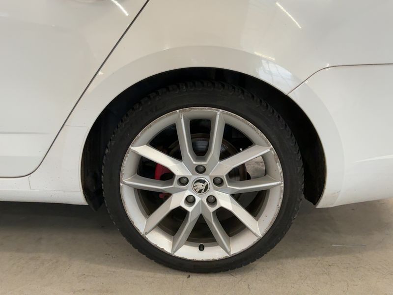 Skoda Octavia 2.0 TDI RS 2014 – снимка 5