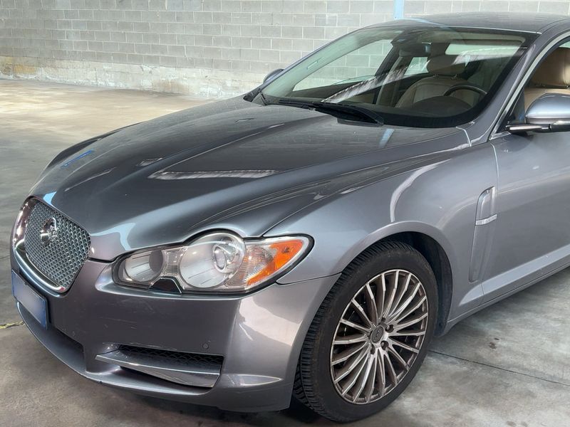 Jaguar XF 3.0 D V6 Luxury 2011 – снимка 2