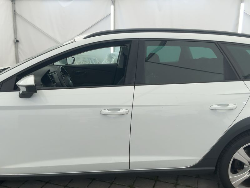 Seat Leon 2.0 TDI X-Perience 4Drive 2016 – снимка 4