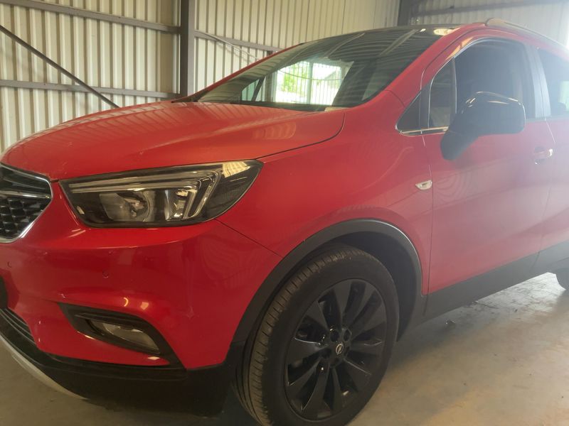 Opel Mokka X 1.6 CDTI Black Edition Start/Stop 2019 – снимка 2