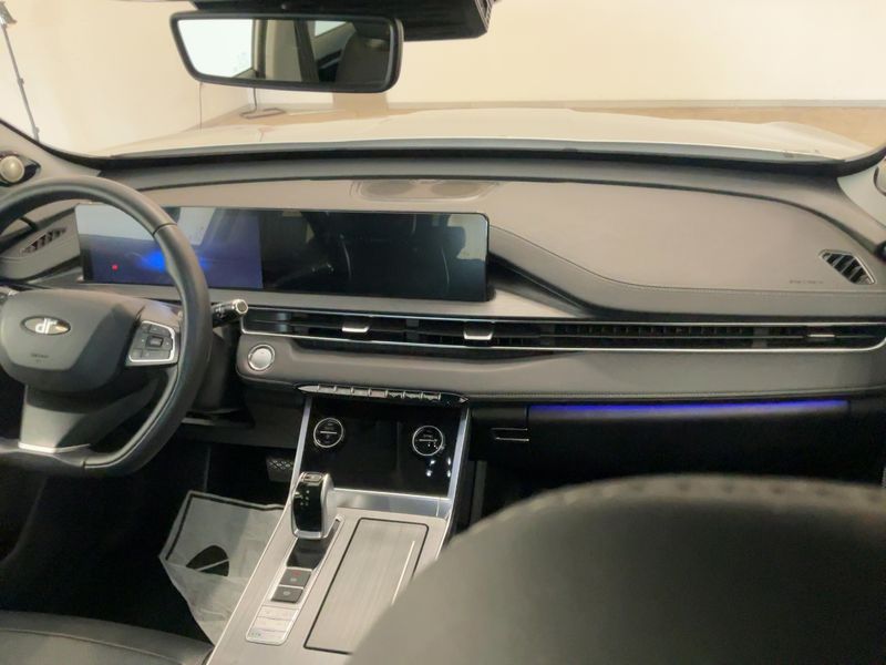 DR 6.0 1.5 Plug-in Hybrid 2024 – снимка 17