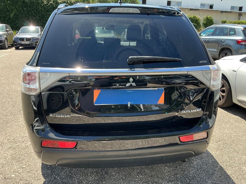 Mitsubishi Outlander 2.2 DI-D Plus 4WD 2014 – снимка 7