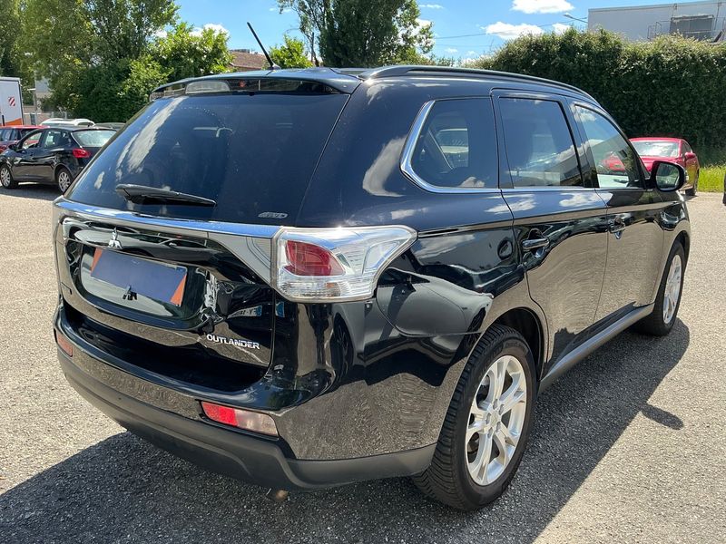 Mitsubishi Outlander 2.2 DI-D Plus 4WD 2014 – снимка 8