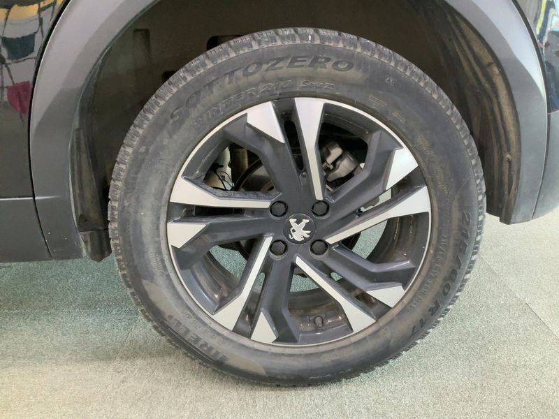 Peugeot 2008 1.5 Blue-HDi Allure Business 2021 – снимка 5
