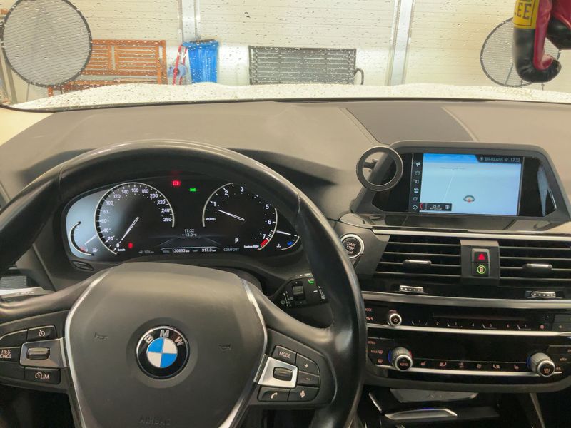 BMW X3 xDrive 20i xLine 2019 – снимка 17