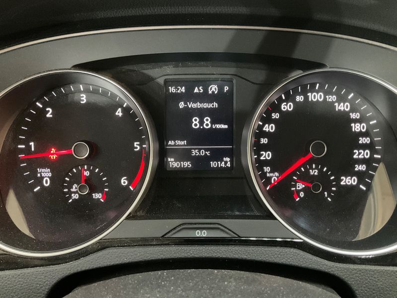 Volkswagen Passat 2.0 TDI Comfortline BlueMotion Tech 2017 – снимка 19