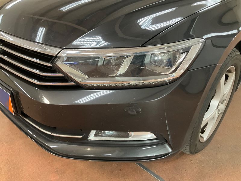 Volkswagen Passat 2.0 TDI Comfortline BlueMotion Tech 2017 – снимка 33