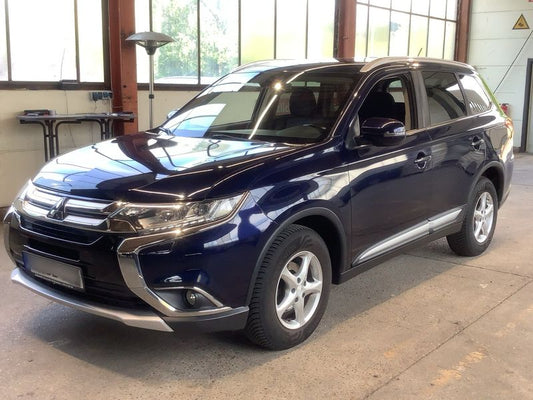 Mitsubishi Outlander 2.2 DI-D Instyle ClearTec 4WD 2017 – снимка 1