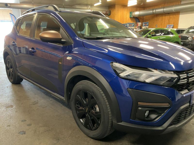 Dacia Sandero 1.0 TCe LPG Stepway Extreme 2025 – снимка 12