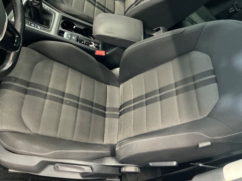Volkswagen Golf VII 2.0 TDI Sport Austria 4Motion BlueMotion Tech 2016 – снимка 31