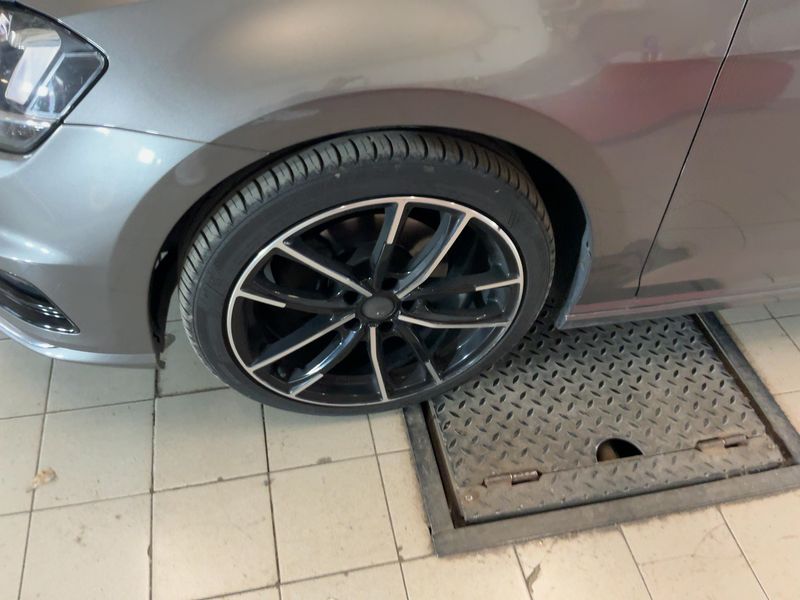 Volkswagen Golf VII 2.0 TDI Sport Austria 4Motion BlueMotion Tech 2016 – снимка 3
