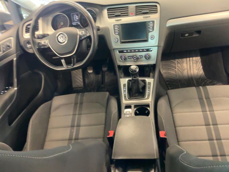Volkswagen Golf VII 2.0 TDI Sport Austria 4Motion BlueMotion Tech 2016 – снимка 18