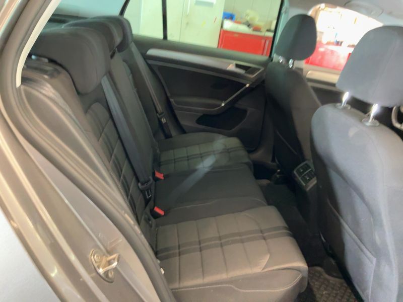 Volkswagen Golf VII 2.0 TDI Sport Austria 4Motion BlueMotion Tech 2016 – снимка 20