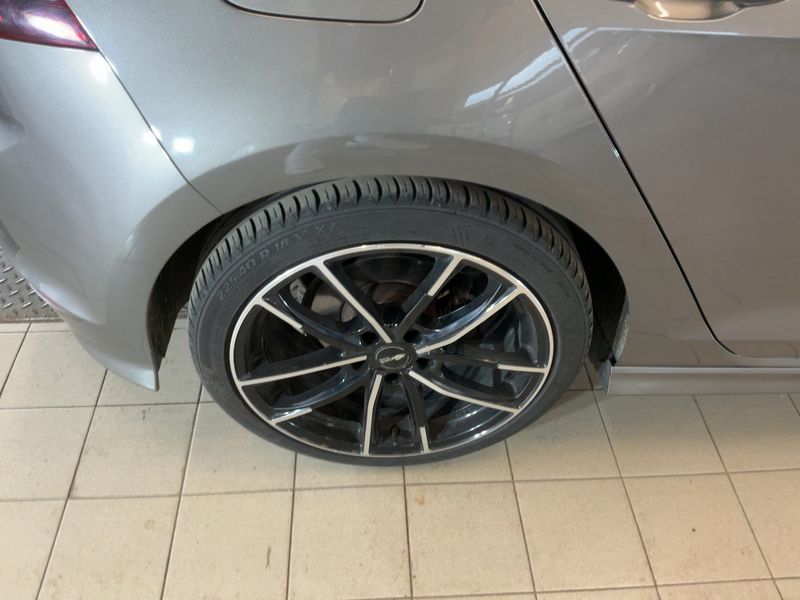 Volkswagen Golf VII 2.0 TDI Sport Austria 4Motion BlueMotion Tech 2016 – снимка 9