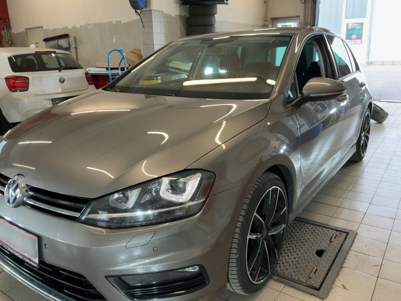 Volkswagen Golf VII 2.0 TDI Sport Austria 4Motion BlueMotion Tech 2016 – снимка 2