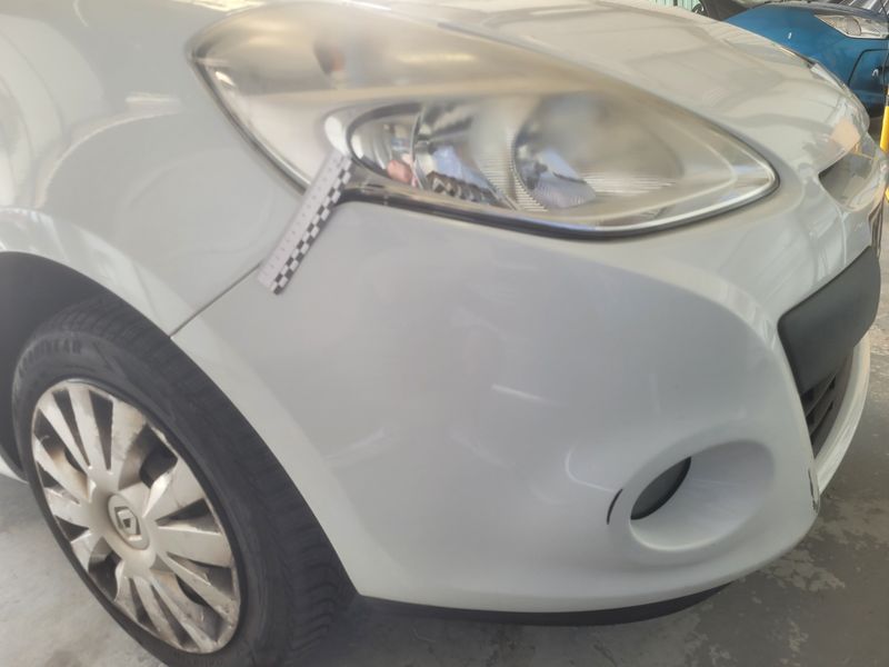 Renault Clio 1.5 dCi Expression Clim 2011 – снимка 36