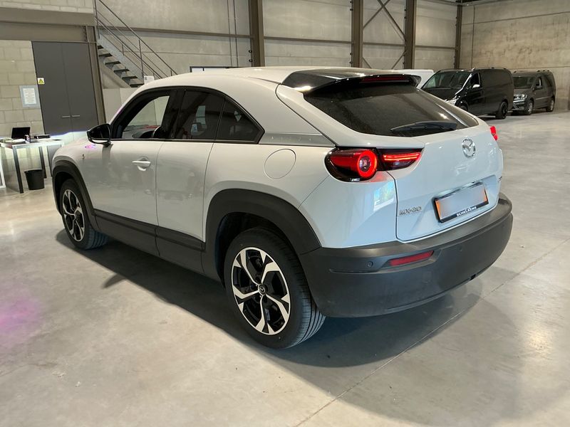 Mazda MX-30 electric drive 125 kW Makoto R-EV 2024 – снимка 6