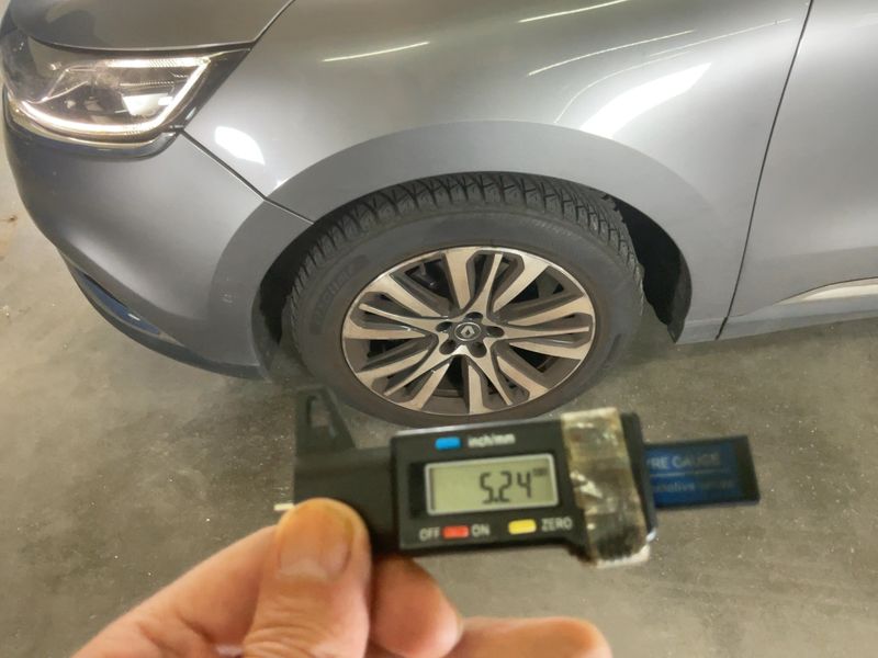 Renault Espace 1.6 dCi Energy Initiale Paris 2015 – снимка 3