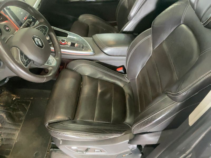 Renault Espace 1.6 dCi Energy Initiale Paris 2015 – снимка 16