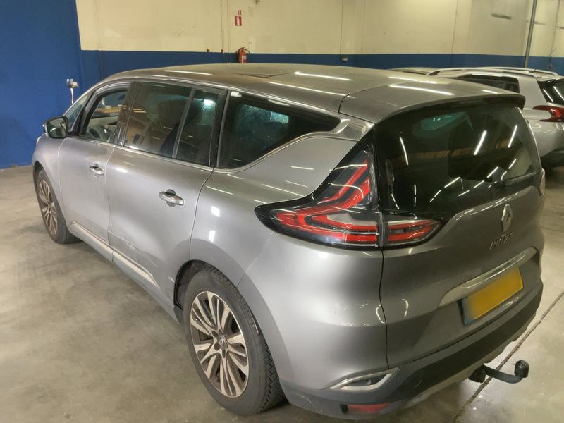 Renault Espace 1.6 dCi Energy Initiale Paris 2015 – снимка 6