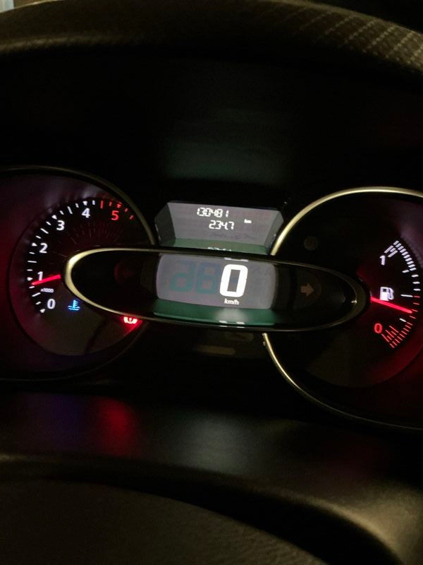 Renault Clio 1.5 dCi Energy Intens 2017 – снимка 18