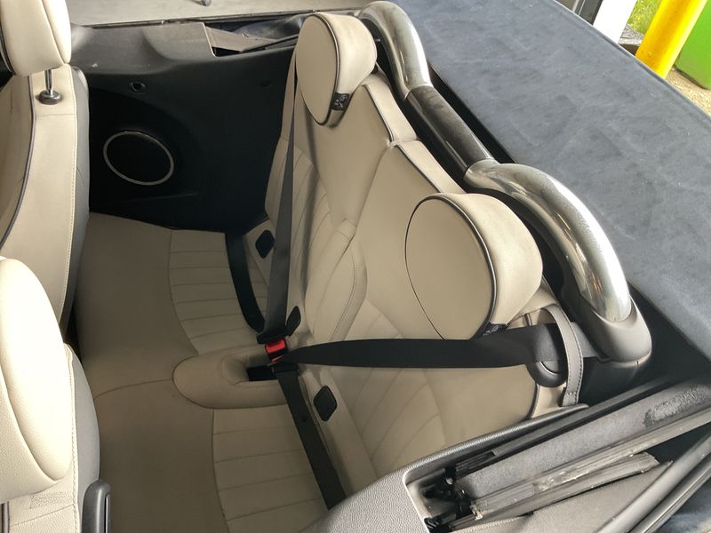 MINI Cabrio Cooper D 2011 – снимка 29
