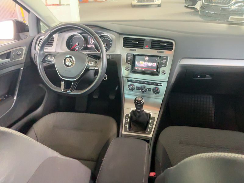 Volkswagen Golf VII 1.6 TDI Rabbit BlueMotion Tech 2015 – снимка 18