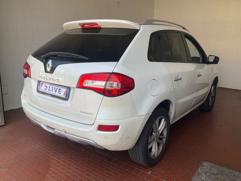 Renault Koleos 2.0 dCi BOSE Edition 2011 – снимка 2