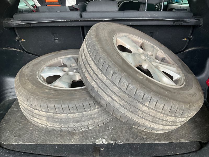 Hyundai ix35 2.0 CRDi 5 Star Edition AWD 2013 – снимка 15