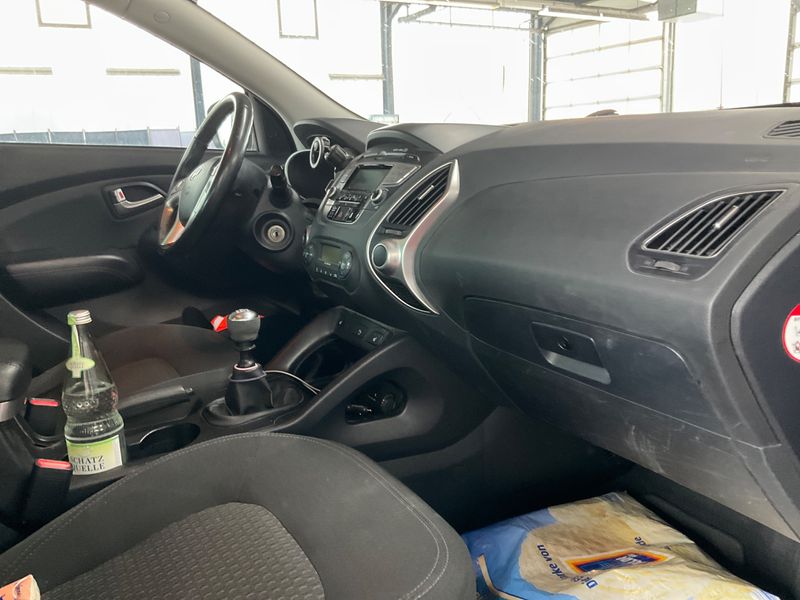 Hyundai ix35 2.0 CRDi 5 Star Edition AWD 2013 – снимка 39